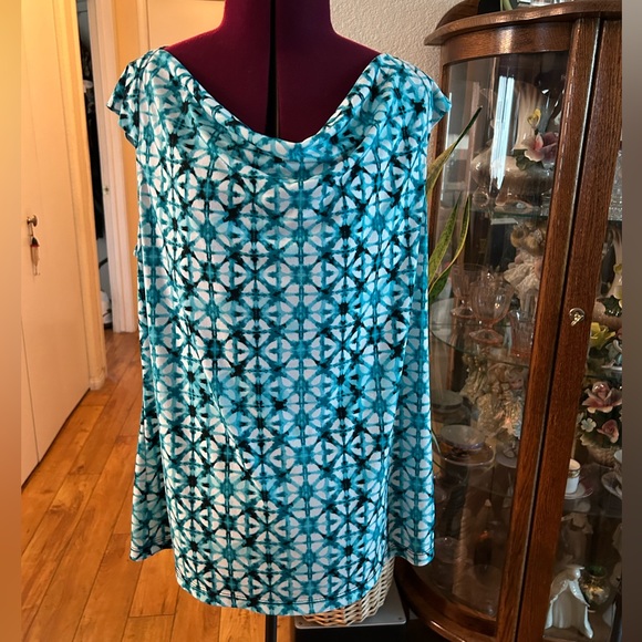 Kasper Tops - Kasper Blue/Green Cape Short Sleeve Top. Size L